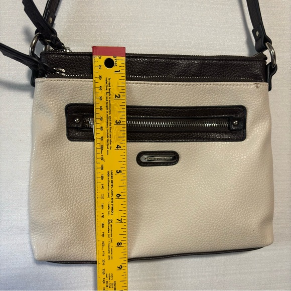 Dana Buchman Small shoulder bag 10.9X9” cream brown trim EUC - Picture 6 of 15